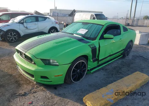 2013 Ford Mustang Boss 302 z USA, uszkodzony, nr VIN 1ZVBP8CU7D5281687